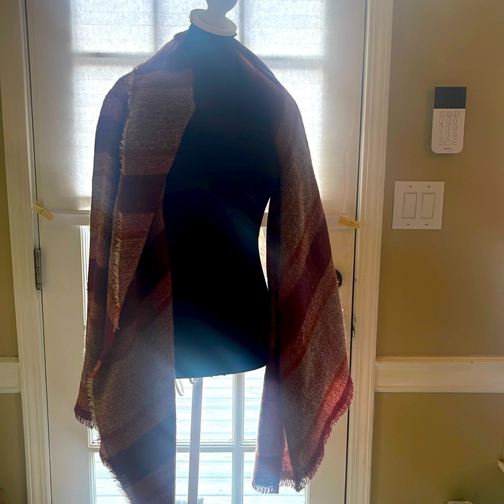 Old Navy Women Scarf/Wrap
